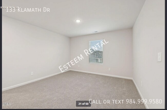 Building Photo - 133 Klamath Dr