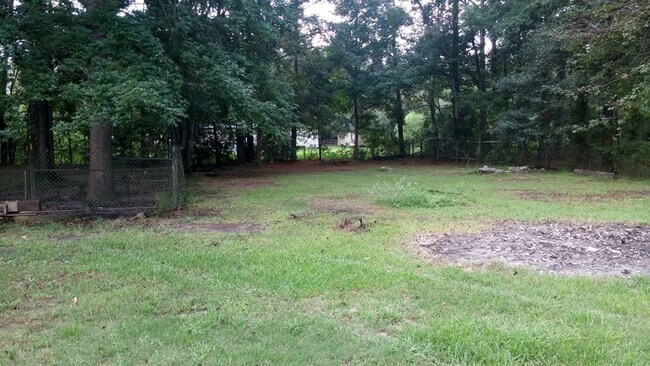 Building Photo - Little Cypress -Mauriceville