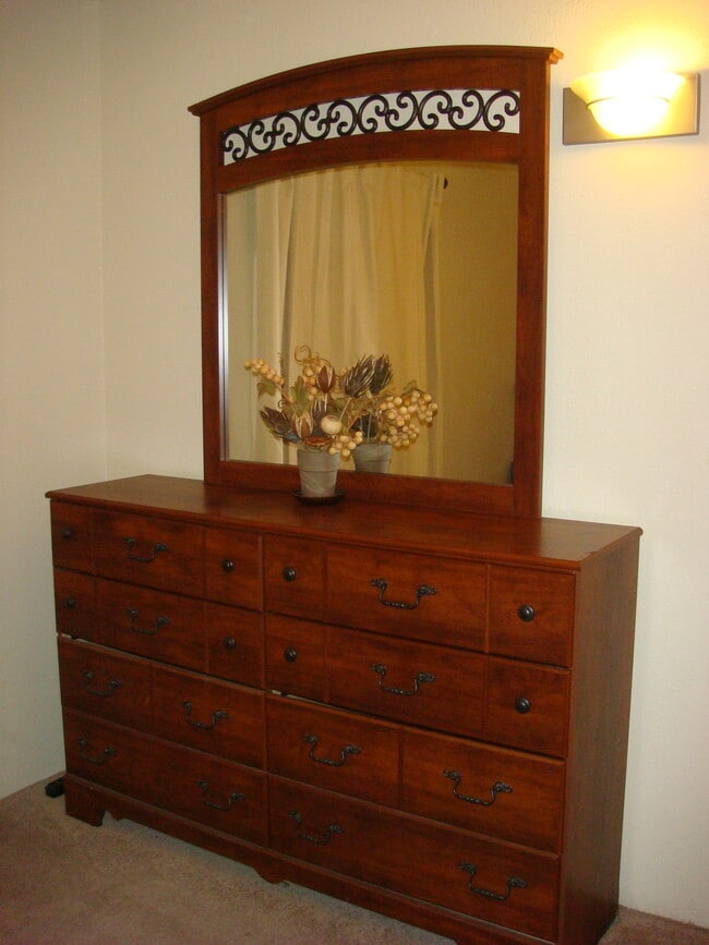 Master bedroom dresser - 3357 N Country Club Rd