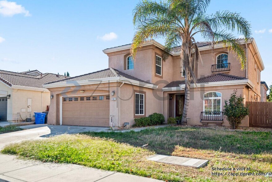 Building Photo - 207 Barcelona Dr