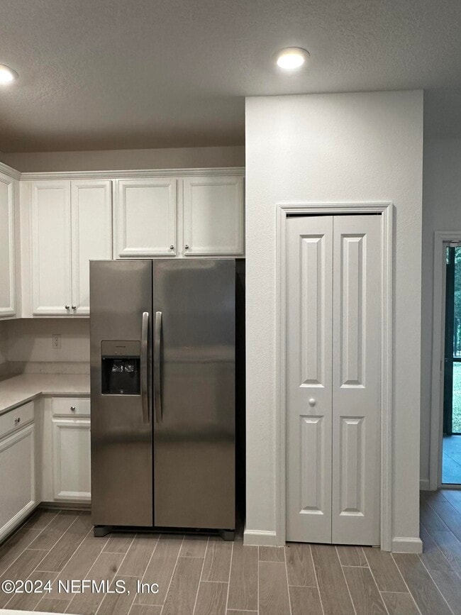 Building Photo - 4338 Leeward Breeze Lp