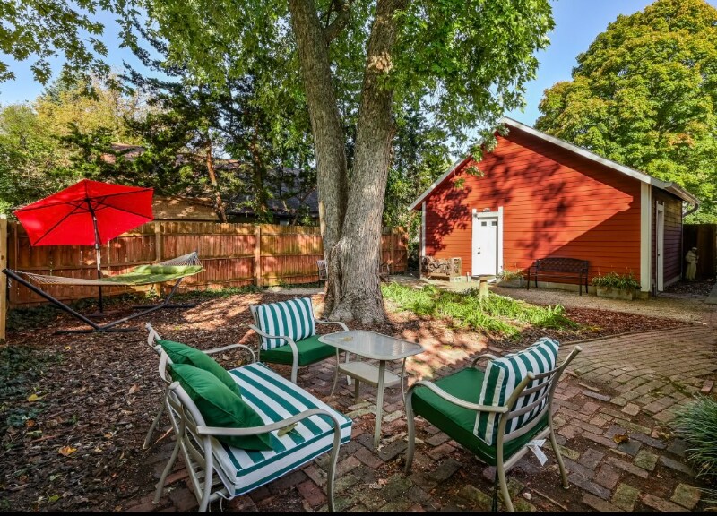 Building Photo - 1209 Polk St