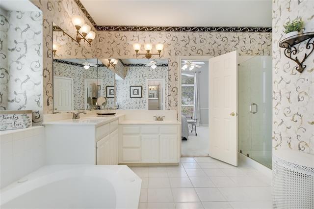 Building Photo - 2772 Summertree Dr