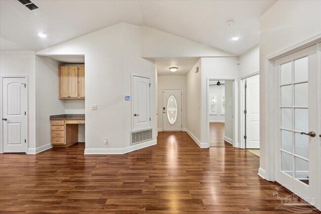 Building Photo - 3385 Montecito Blvd