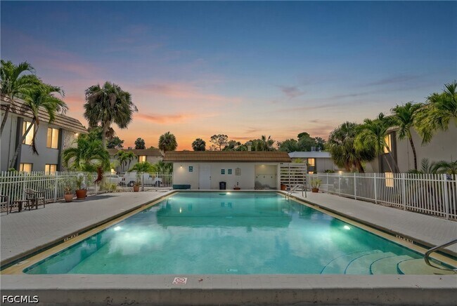 Building Photo - 1830 Maravilla Ave