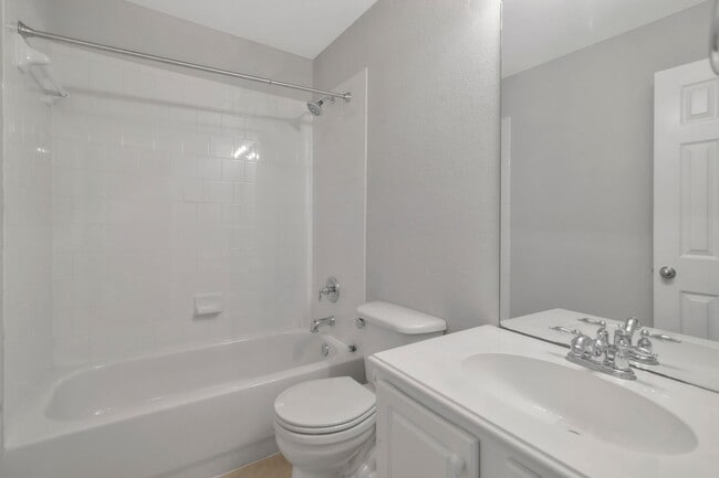 Building Photo - Stonebridge Ranch Single Story