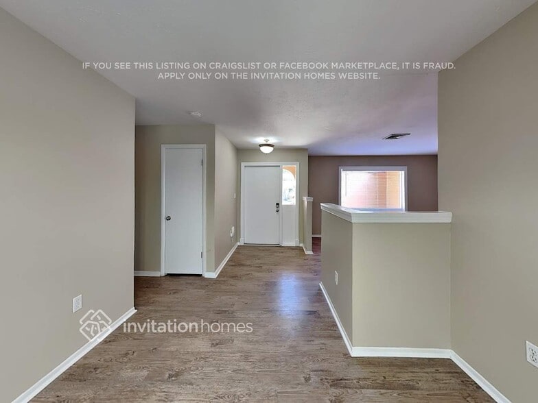 Building Photo - 3508 Kingswood Dr