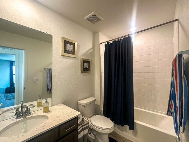 Building Photo - 9037 Borrowdale Ln
