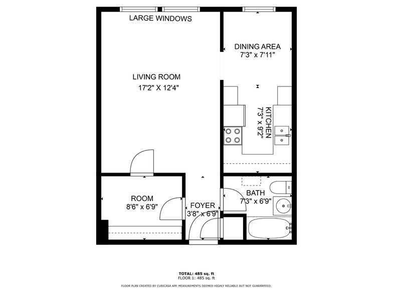 Apartment faces quiet street - 531 Bellevue Ave E