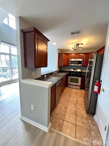 Building Photo - 504 Donato Cir