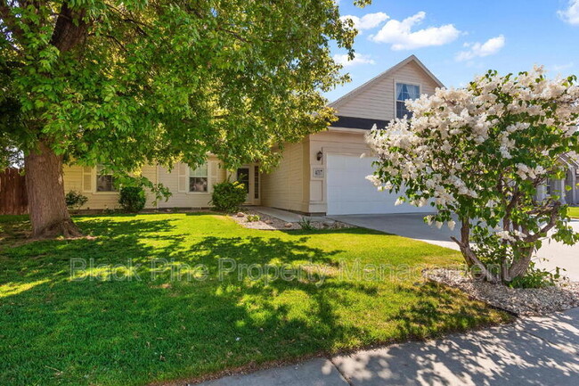 Building Photo - 4017 E Winterberry Dr