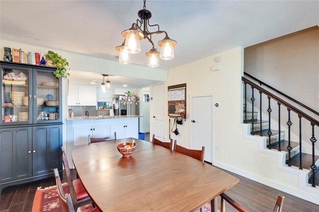 Building Photo - 908 Hermitage Dr