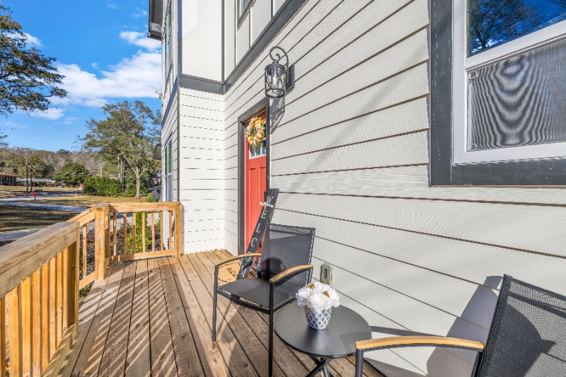 Building Photo - 1330 Adams Dr SW