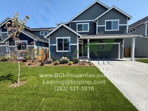 Building Photo - Welcome home to this Brand New 4 Bedroom h...