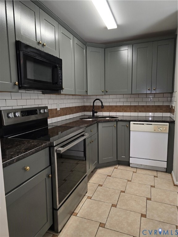 Building Photo - 757 Pleasant St