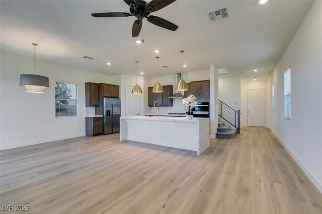 Building Photo - 568 Clover Bar Ln