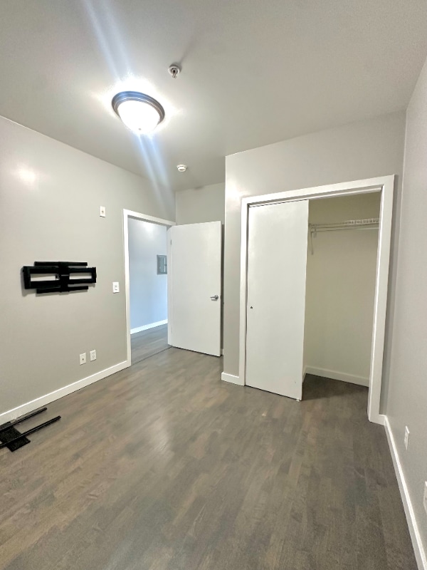 Building Photo - 4343 3rd St