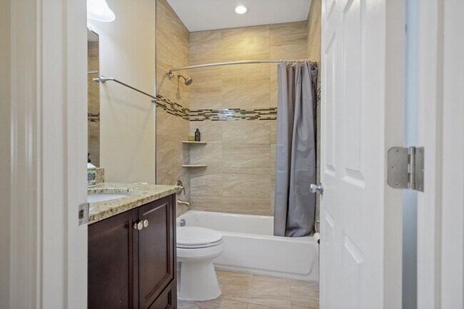 Building Photo - 624 U.S. 29-SI ID1395358P