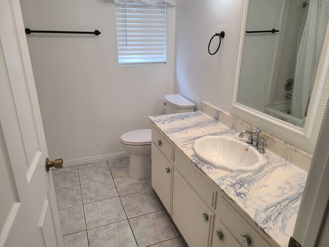 Building Photo - 19827 Arminta St