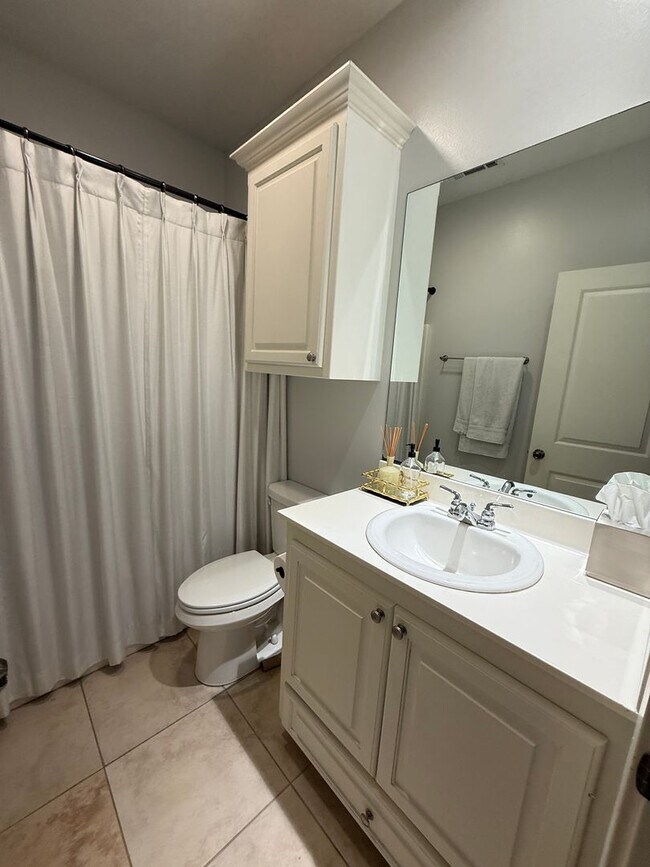 Building Photo - Must see this Beautifull home located off Staring in Santa Rosa Subdivision