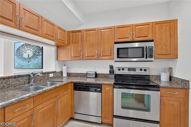 Building Photo - 13110 Bella Casa Cir