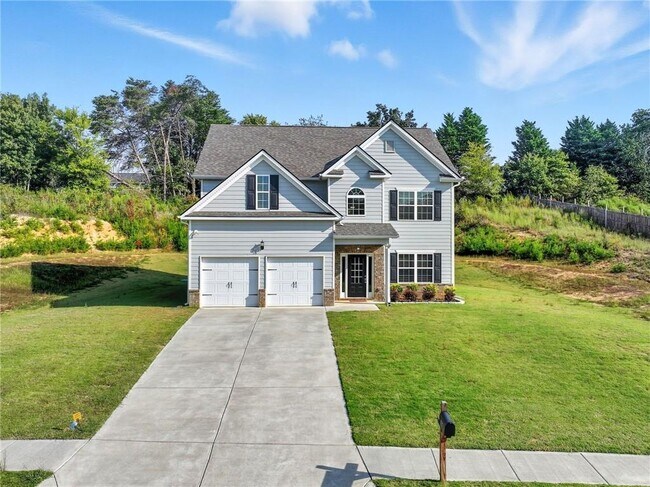 Building Photo - 33 N Village Cir