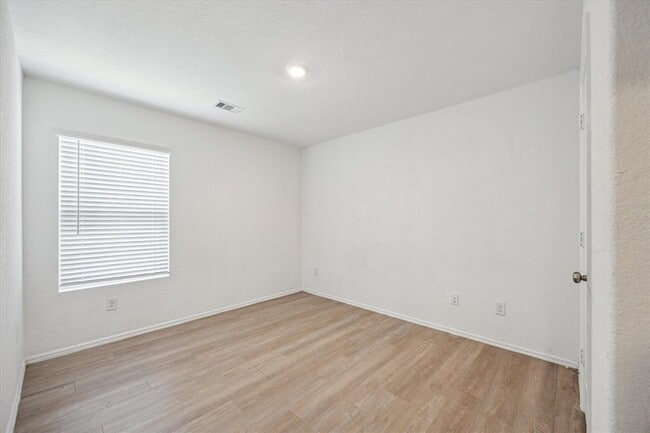 Building Photo - 26735 Wilderye Cv Ln
