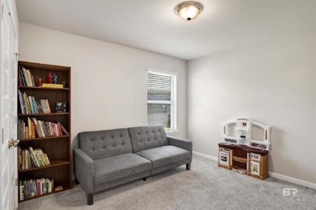 Building Photo - 1283 Fairlawn Dr