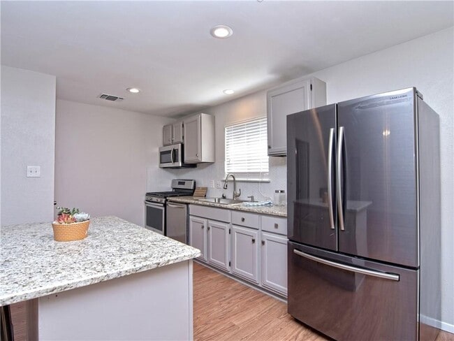 Building Photo - 11514 Fast Horse Dr