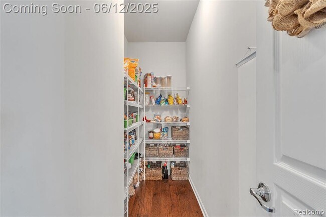 Building Photo - 15745 Diamante Dr