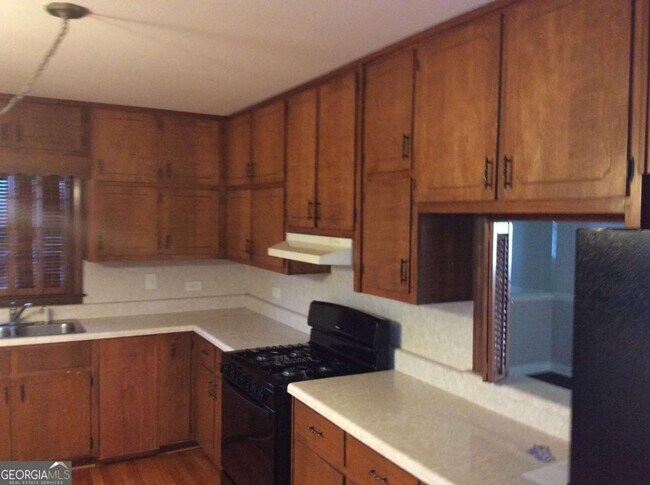 Building Photo - 209 Decatur Rd