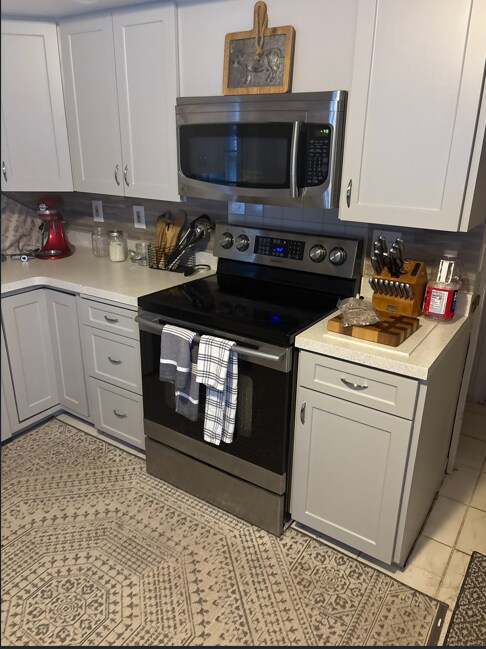 Building Photo - 193 Thistle Lea