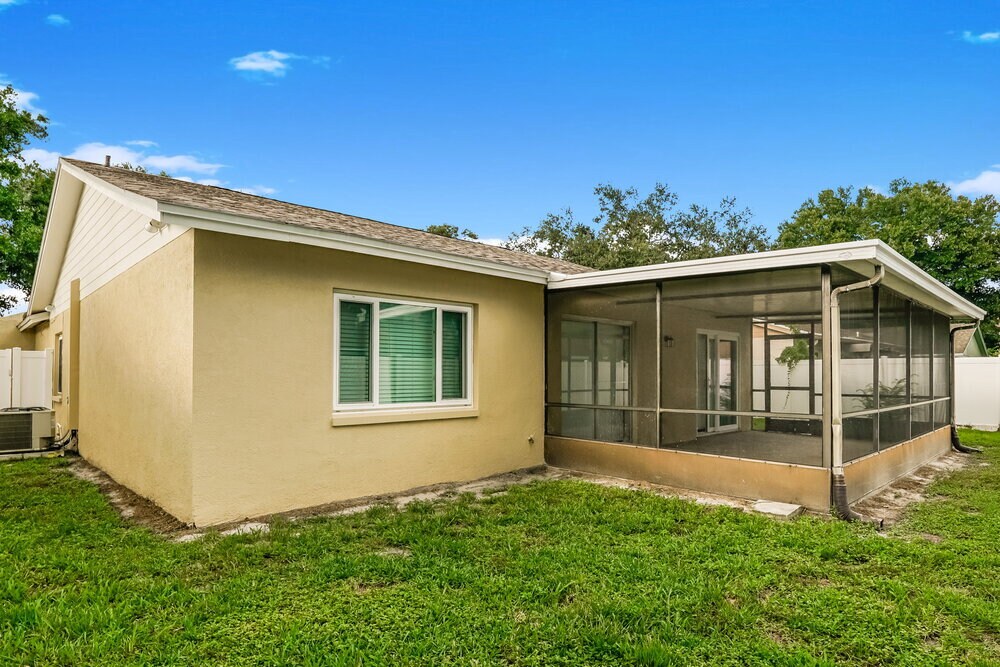 Building Photo - 814 Settlers Rd