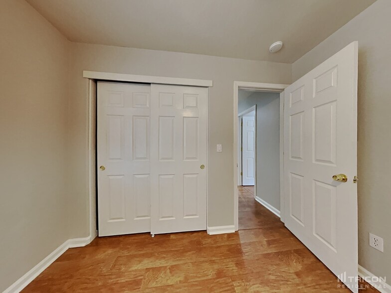 Building Photo - 6625 S Latour