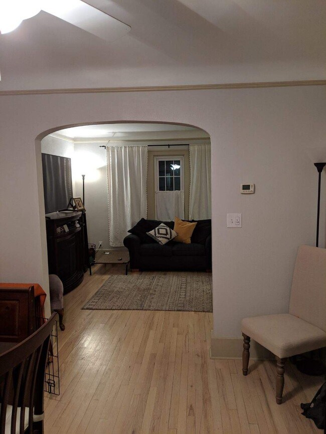 Building Photo - 473 Fairfield St