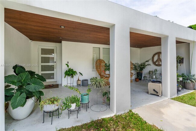 Building Photo - 7705 SW 171st Terrace