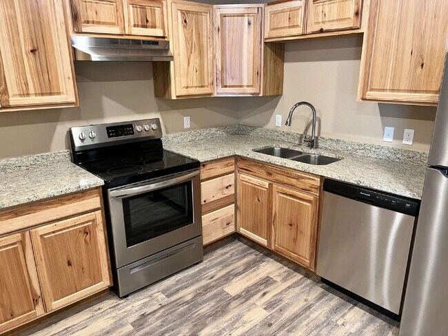 Building Photo - Recently Built Home in Rapidly Expanding West Lubbock!