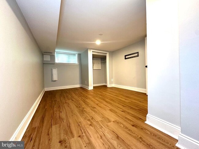 Building Photo - 608 S Belnord Ave