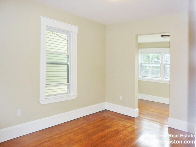 Building Photo - 175 Princeton St