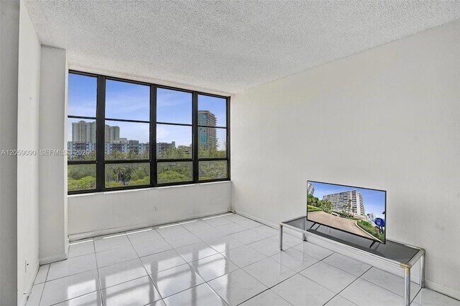 Building Photo - 500 Three Islands Boulevard