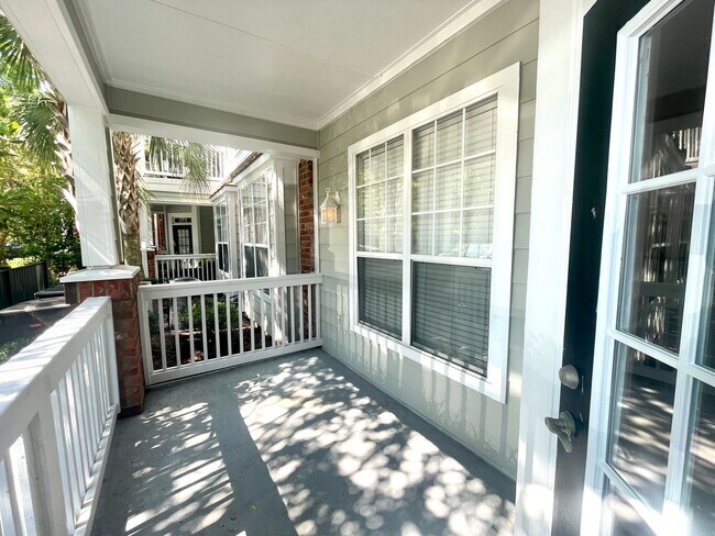 Building Photo - 1 Bedroom, 1 Bath Condo in The Concord West of the Ashley!