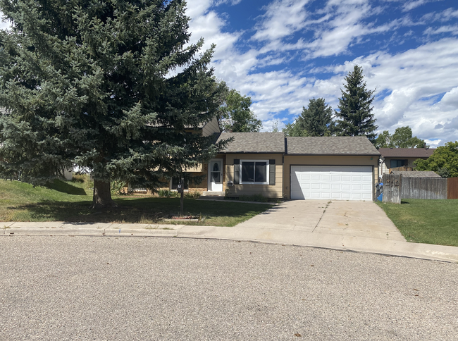 Building Photo - 104 Briarwood Ct