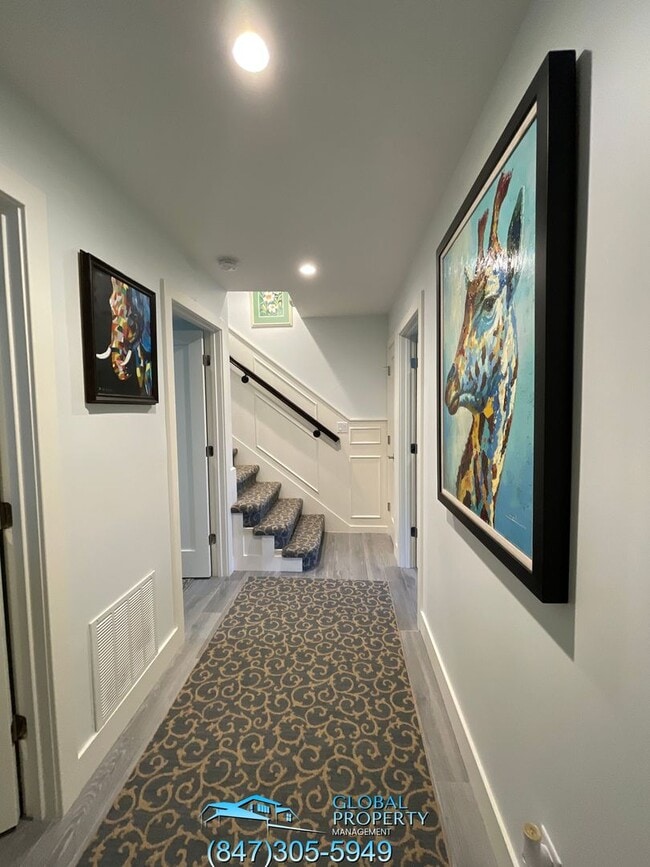 Building Photo - 880 Wading Bird Rd