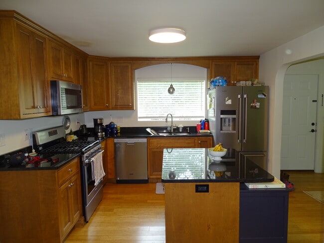 Kitchen view from dining room - 1512 Gary St