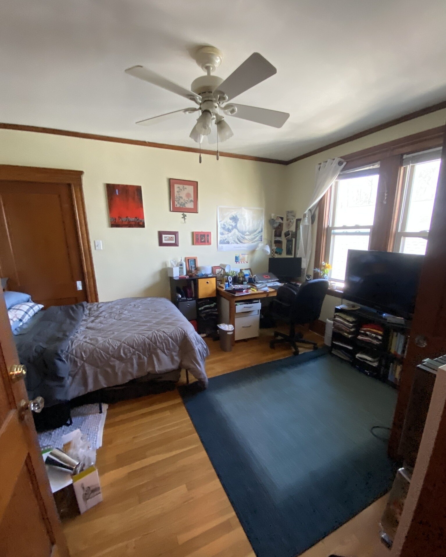 Building Photo - 31 Iroquois St