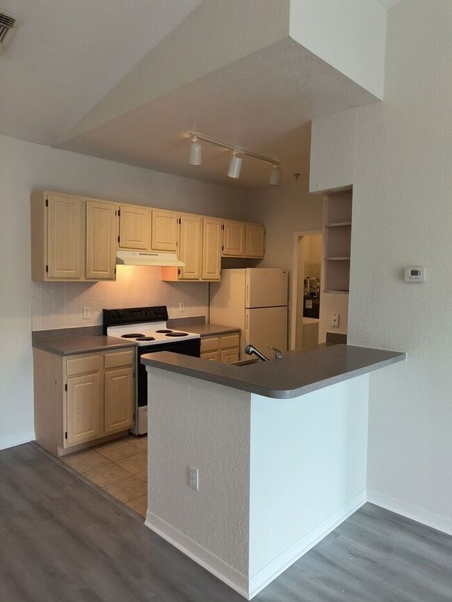 Building Photo - Condo in Legacy Dunes, Kissimmee