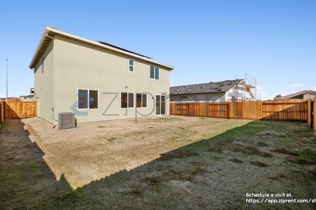 Building Photo - 1710 Halo Ave