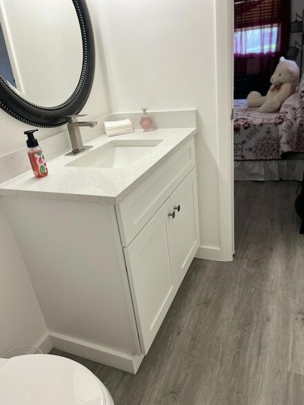 Building Photo - 2551 Emory Dr W