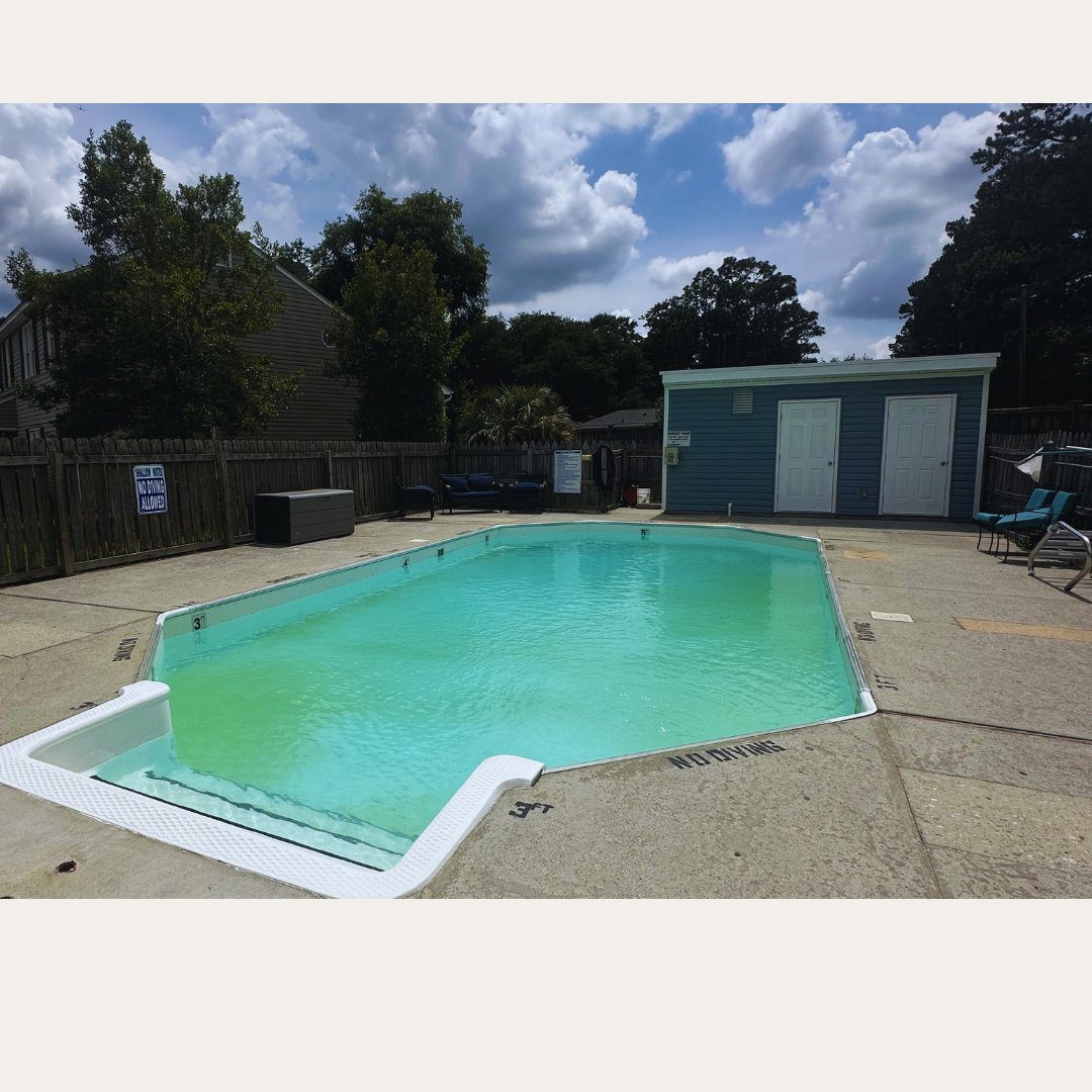 Building Photo - 126 Lullwater Dr