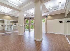 Building Photo - 17100 N Bay Rd